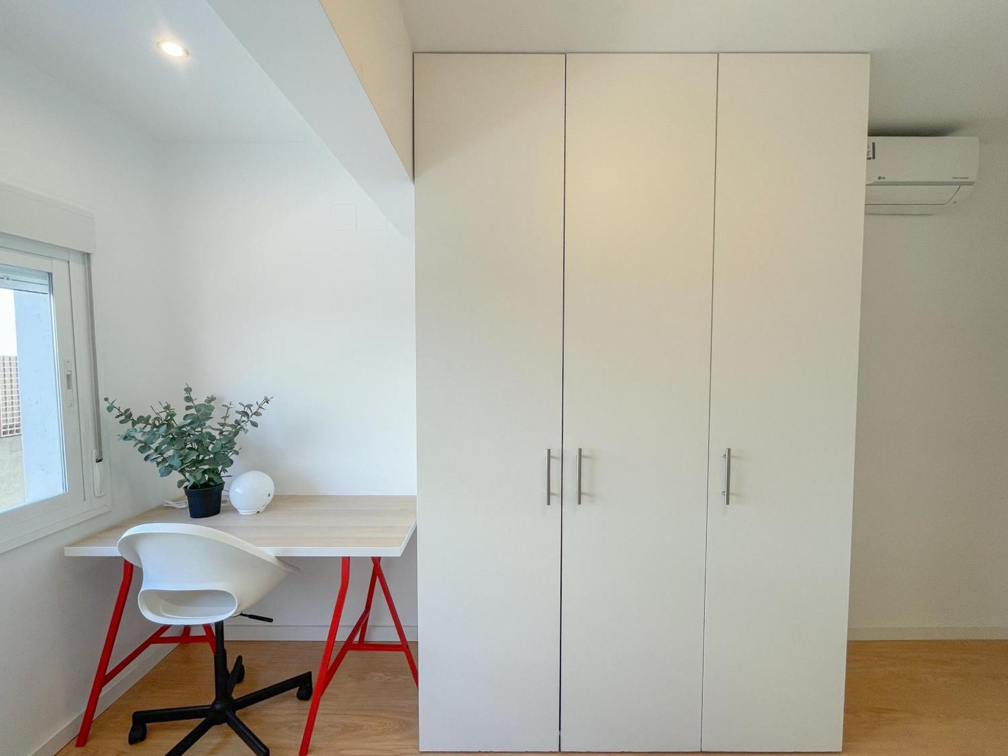 Moderno Apartamento Plz De La Merced Малага Экстерьер фото