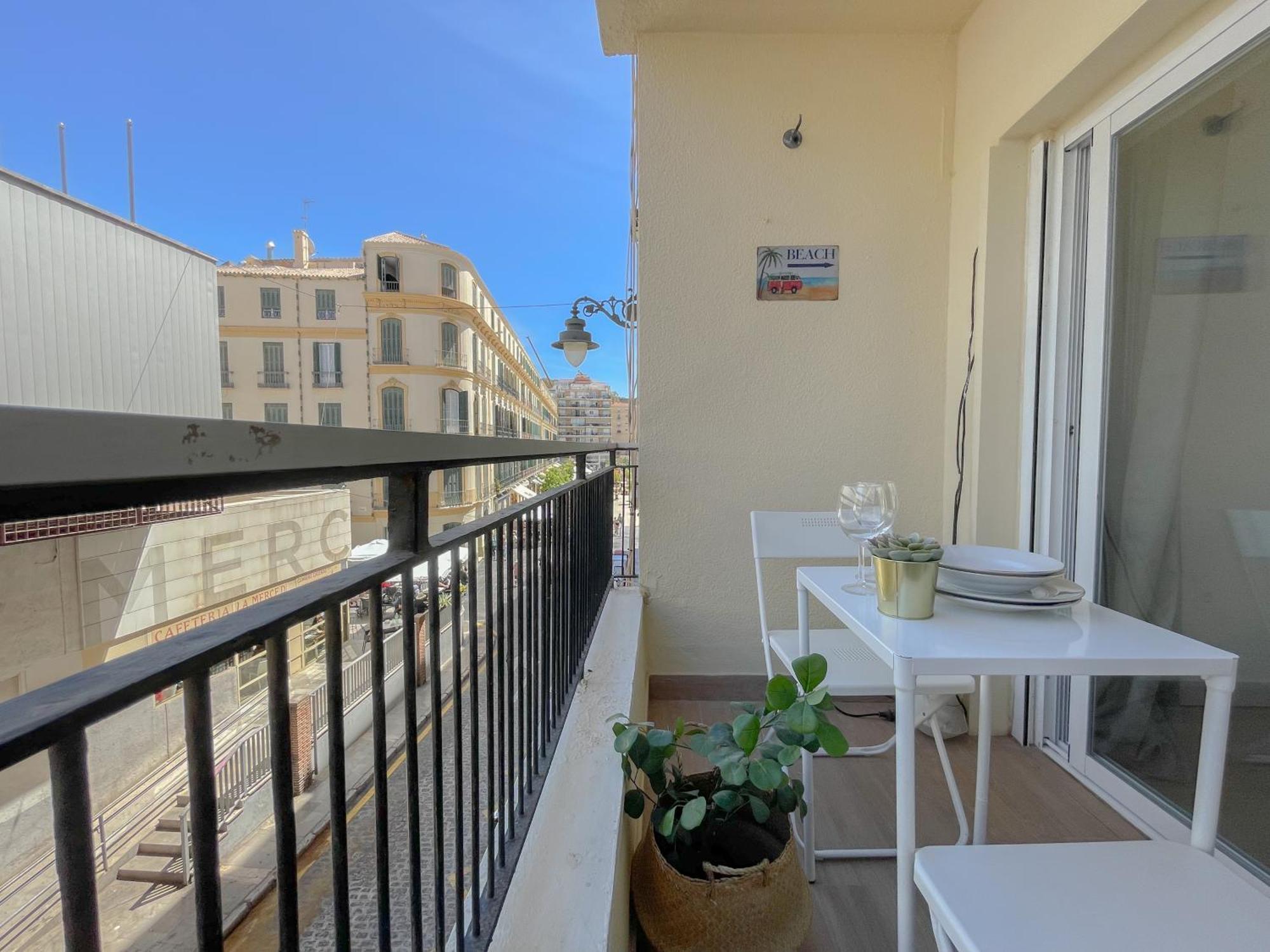Moderno Apartamento Plz De La Merced Малага Экстерьер фото