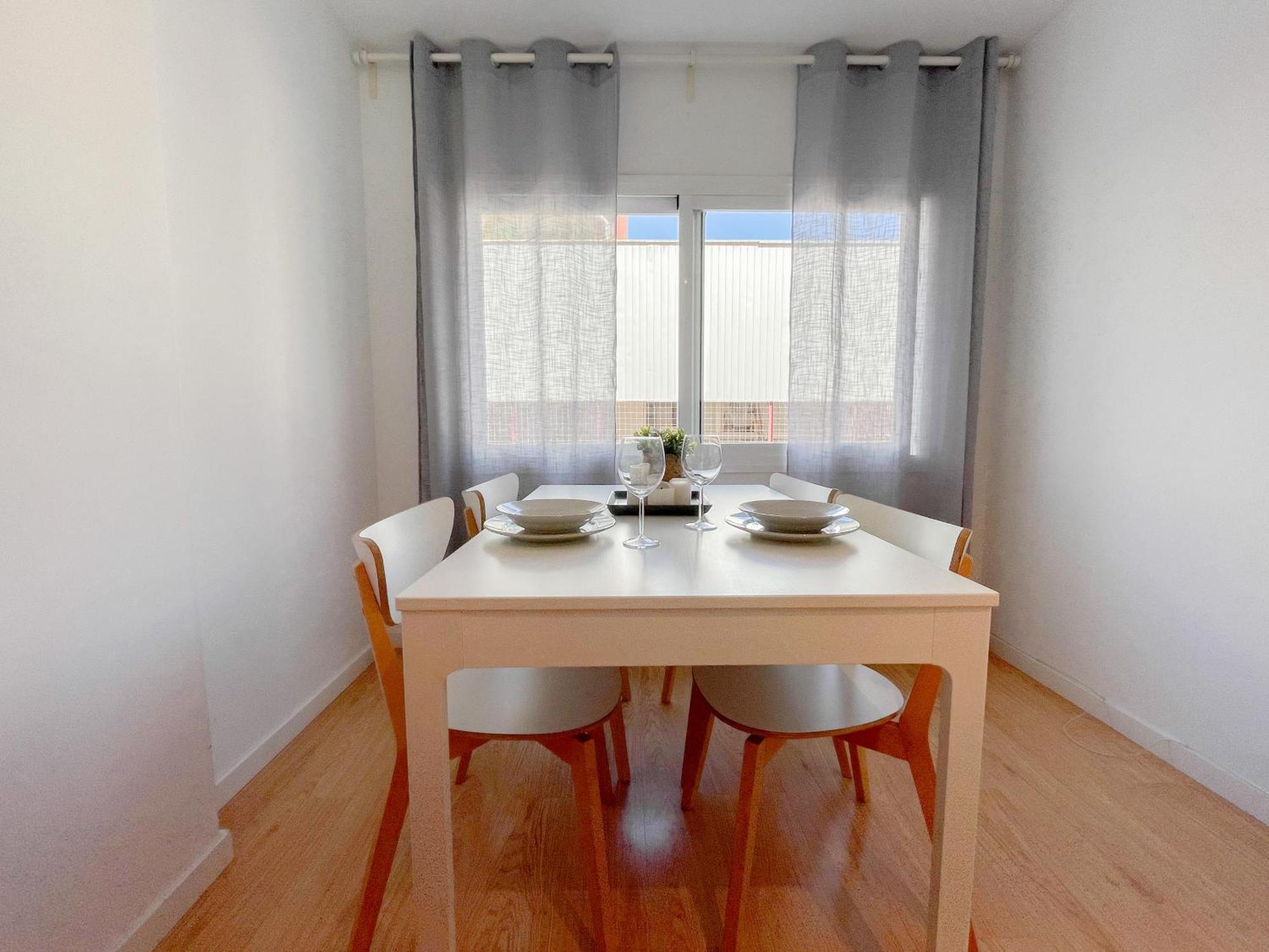 Moderno Apartamento Plz De La Merced Малага Экстерьер фото